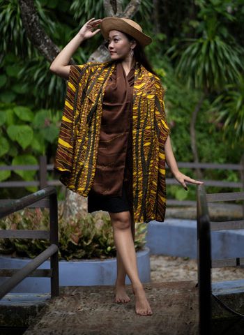 Figure-Flattering Malayan Tiger-Inspired Batik Pareo with Satin Silk